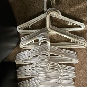 50 Hangers Clothes Heavy Duty Non Slip Hangers for Home Notched Hanger  white